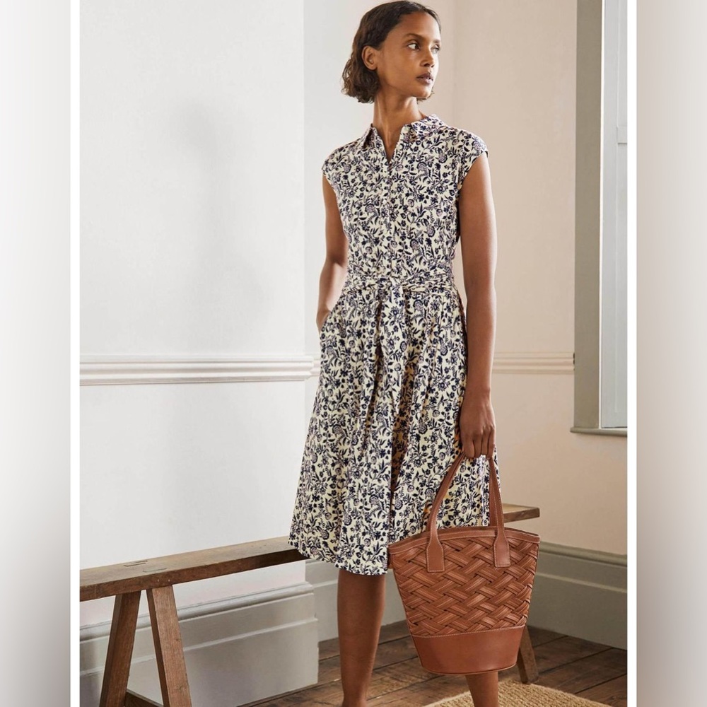 Boden Tie Waist Jersey Shirt Dress in French Navy, Flora Charm